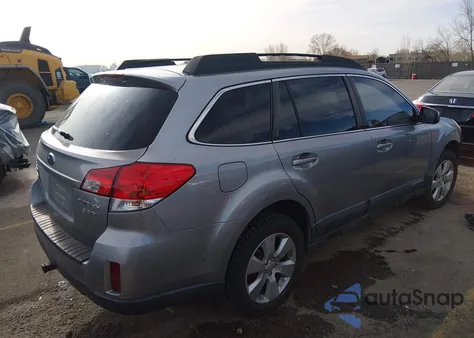 2011 Subaru Outback 3.6R Premium z USA, uszkodzony, nr VIN 4S4BRDCC1B2346945